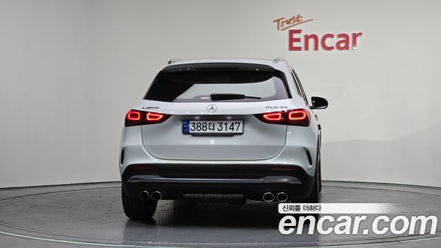 Mercedes-Benz GLA-Class GLA45 AMG 4MATIC+