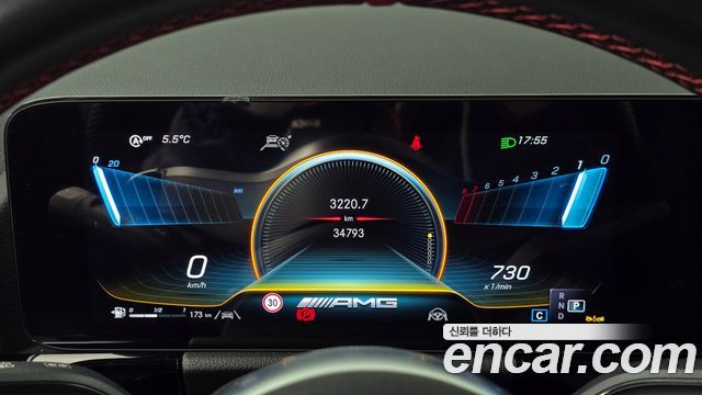 Mercedes-Benz GLA-Class GLA45 AMG 4MATIC+