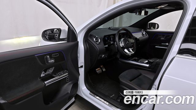 Mercedes-Benz GLA-Class GLA45 AMG 4MATIC+