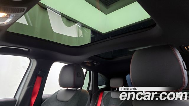 Mercedes-Benz GLA-Class GLA45 AMG 4MATIC+