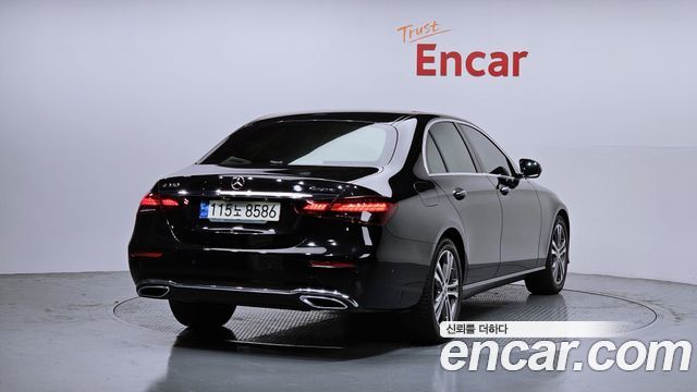 Mercedes-Benz E-Class E350 4MATIC Avantgarde