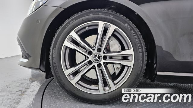 Mercedes-Benz E-Class E350 4MATIC Avantgarde