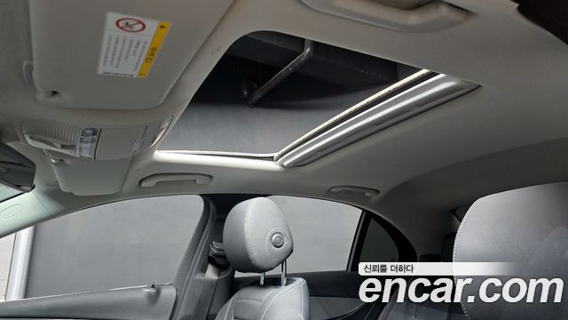 Mercedes-Benz E-Class E300 Avantgarde