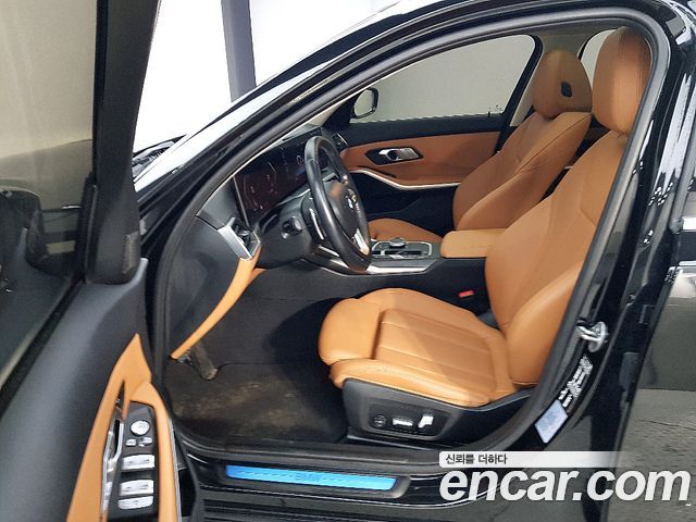 BMW 3-Series 320i Touring