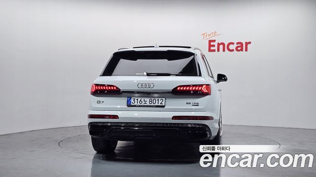 Audi Q7 55 TFSI Quattro Premium