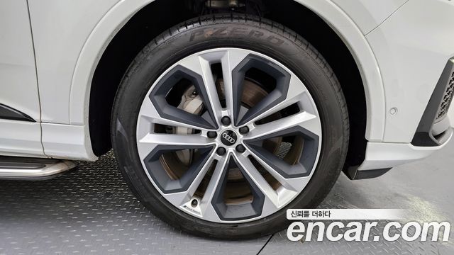 Audi Q7 55 TFSI Quattro Premium