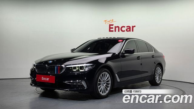 BMW 5-Series 520i Luxury