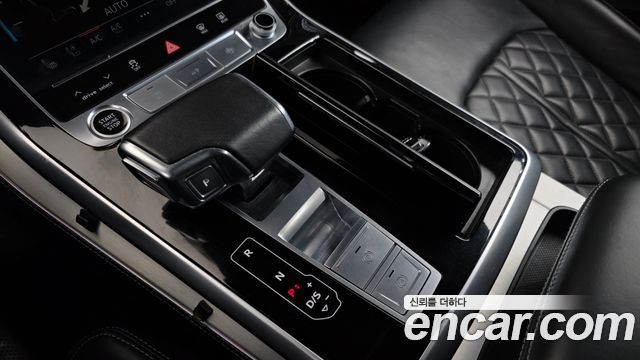Audi Q8 55 TFSI Quattro Premium