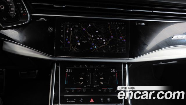 Audi Q8 55 TFSI Quattro Premium