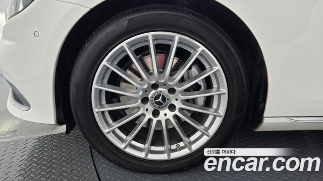 Mercedes-Benz E-Class E250 Exclusive
