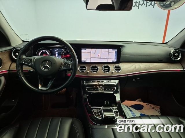 Mercedes-Benz E-Class E220d Exclusive