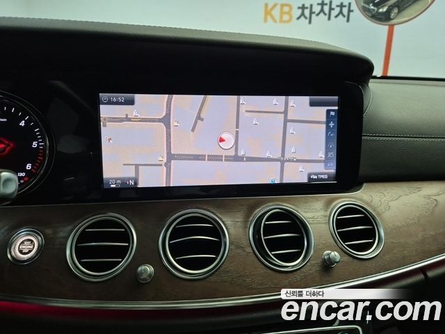 Mercedes-Benz E-Class E220d Exclusive