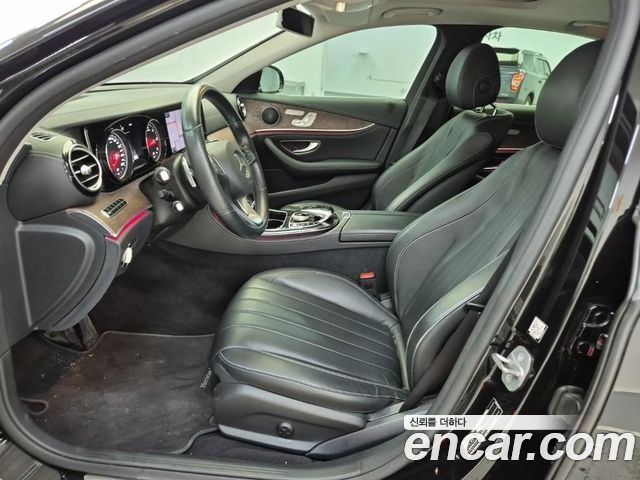 Mercedes-Benz E-Class E220d Exclusive