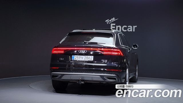 Audi Q8 45 TDI Quattro Premium