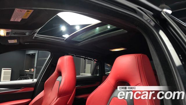 BMW X6M 4.4
