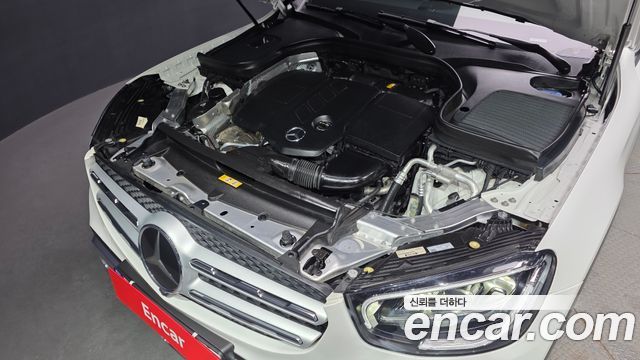 Mercedes-Benz GLC-Class GLC220 d 4MATIC