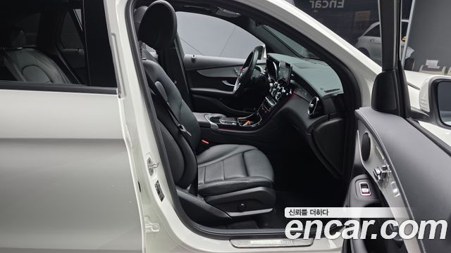 Mercedes-Benz GLC-Class GLC220 d 4MATIC