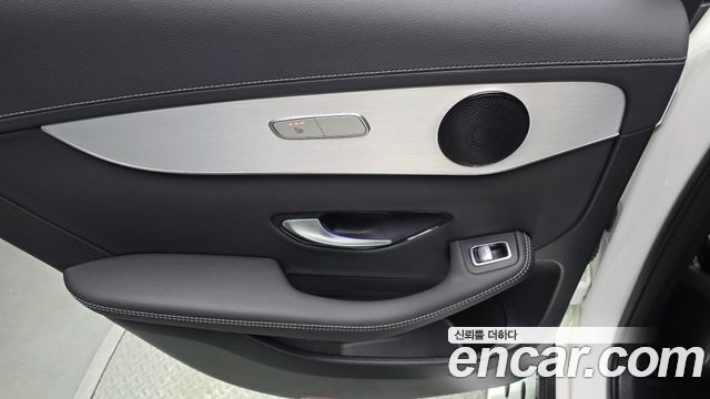 Mercedes-Benz GLC-Class GLC220 d 4MATIC