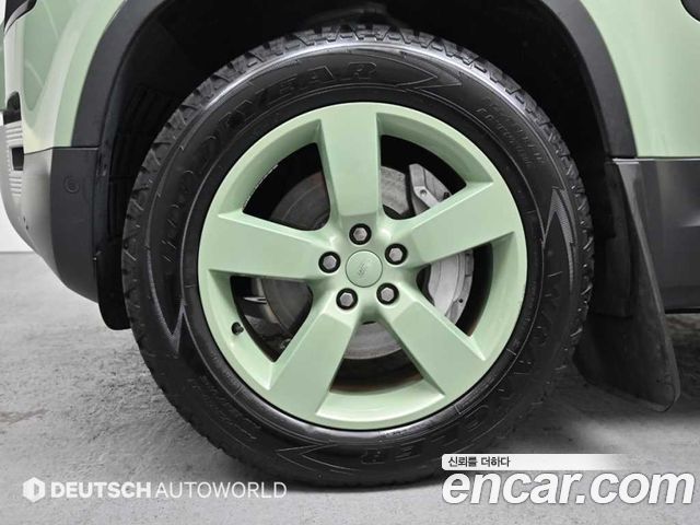 Land Rover Defender 110 D300 75th Edition