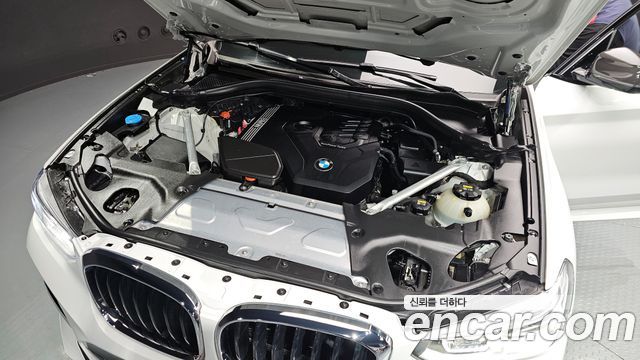 BMW X3 xDrive 20i M sports Online Exclusive Edition