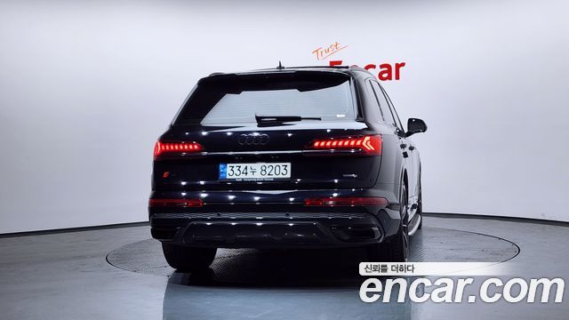 Audi Q7 55 TFSI Quattro Premium