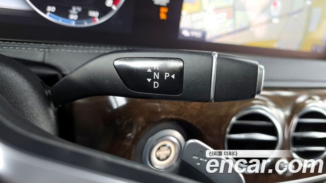 Mercedes-Benz S-Class S560L 4MATIC