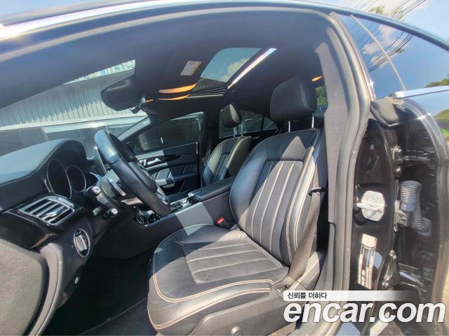 Mercedes-Benz CLS-Class W218 CLS250 d 4MATIC AMG Line