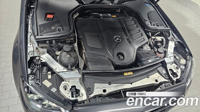 Mercedes-Benz E-Class E450 4MATIC Exclusive