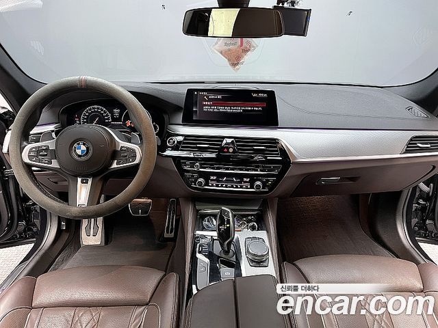 BMW 5-Series M550d xDrive