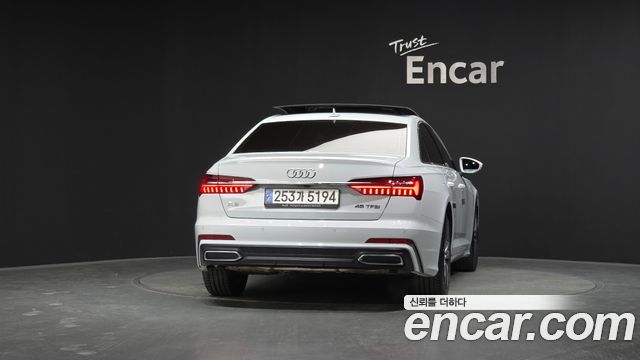 Audi A6 45 TFSI Premium