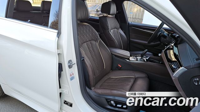BMW 5-Series 530i M Sport Package