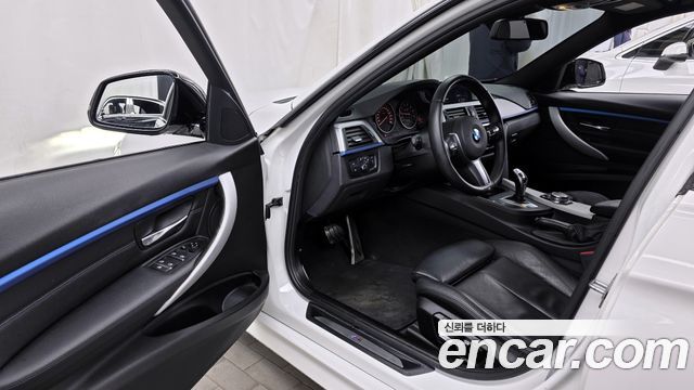 BMW 3-Series 328i M Sport