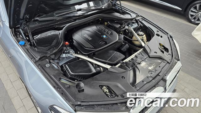 BMW 5-Series 520d xDrive M Sport Package Plus