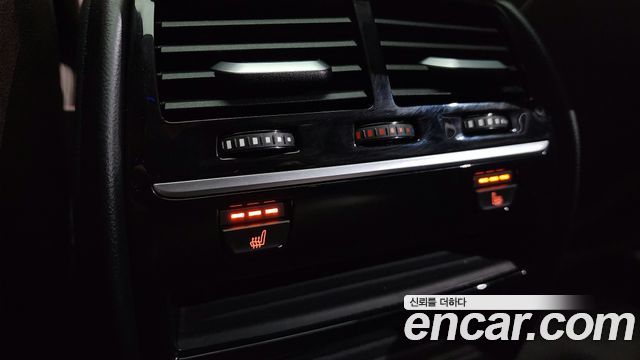 BMW 5-Series 530i xDrive Luxury Plus