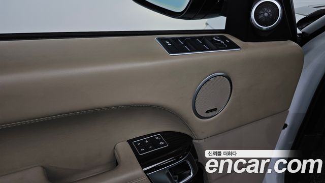 Land Rover Range Rover 4.4 SDV8 Vogue SE DIESEL