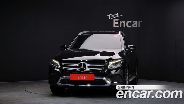 Mercedes-Benz GLC-Class GLC300 4MATIC