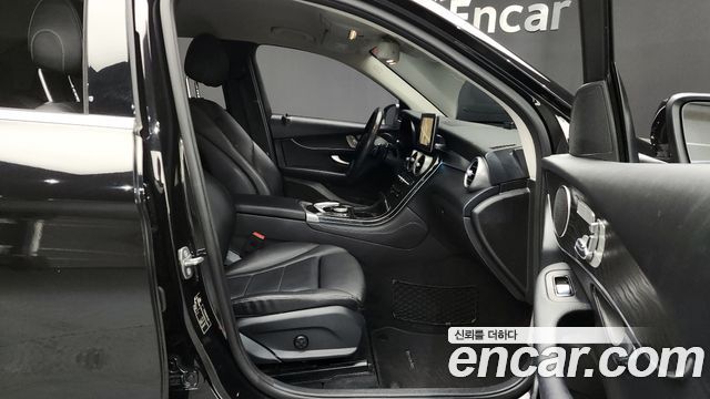 Mercedes-Benz GLC-Class GLC300 4MATIC