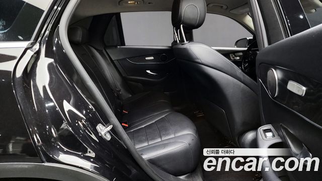 Mercedes-Benz GLC-Class GLC300 4MATIC