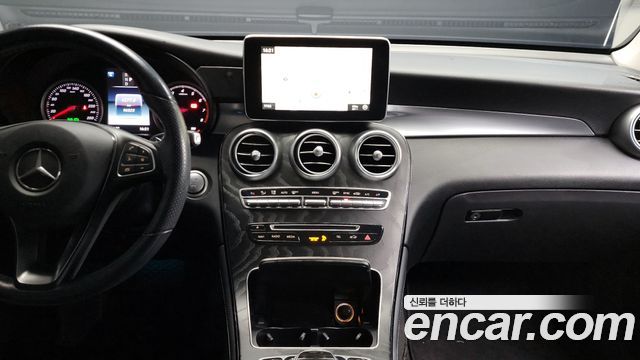 Mercedes-Benz GLC-Class GLC300 4MATIC