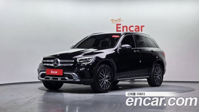 Mercedes-Benz GLC-Class GLC300e 4MATIC
