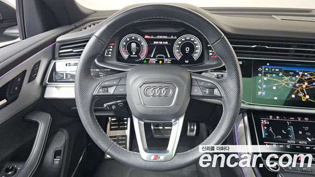 Audi Q8 55 TFSI Quattro Premium