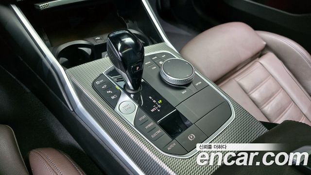 BMW 3-Series 330e M Sport