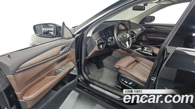 BMW Gran Turismo 630i xDrive Luxury