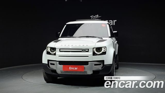 Land Rover Defender 110 D250 SE