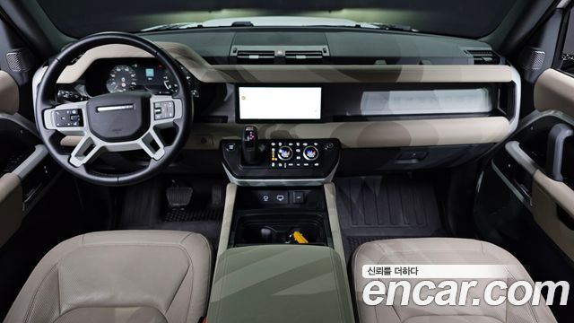 Land Rover Defender 110 D250 SE