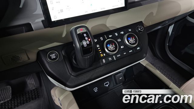 Land Rover Defender 110 D250 SE