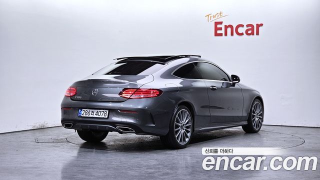 Mercedes-Benz C-Class C200 Coupe