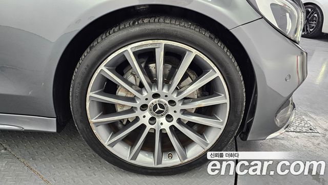 Mercedes-Benz C-Class C200 Coupe