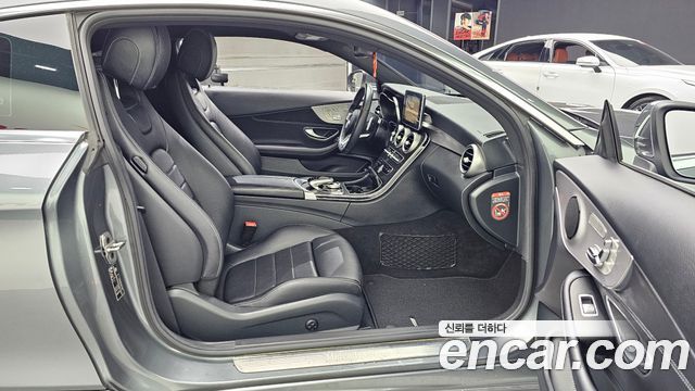Mercedes-Benz C-Class C200 Coupe