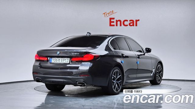 BMW 5-Series 530e M Sport